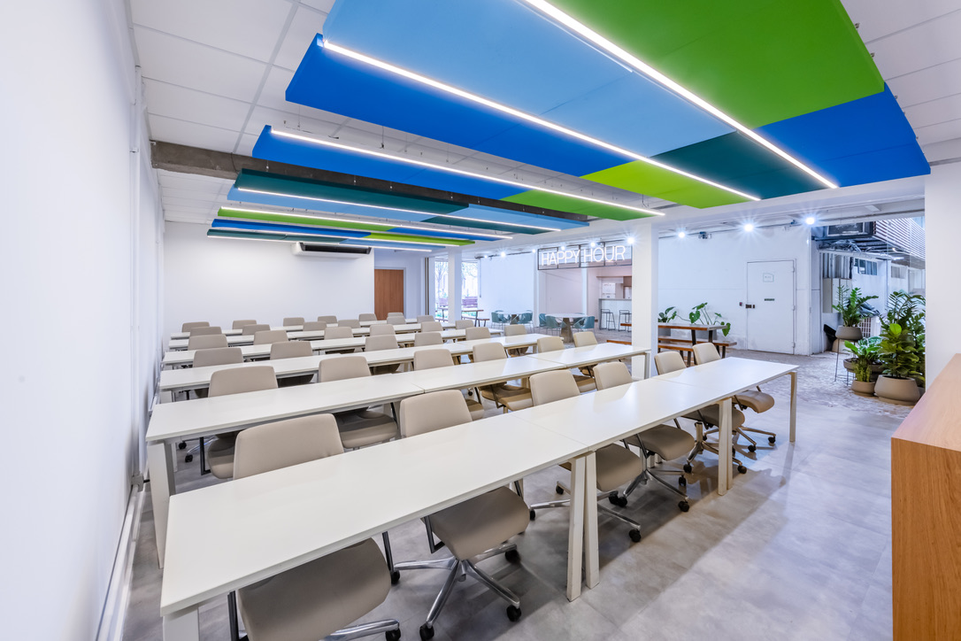 Sede Multinacional - Sala de Treinamento